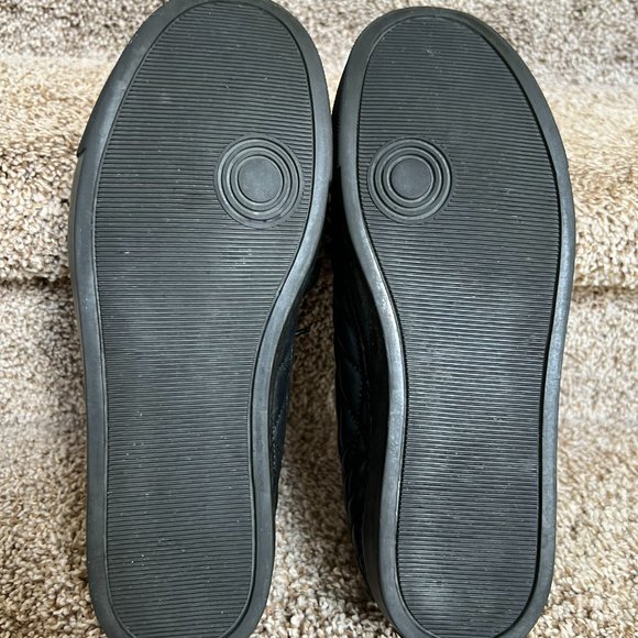 Givenchy Unisex Black Embossed Sneaker Shoes G2927 main image 8